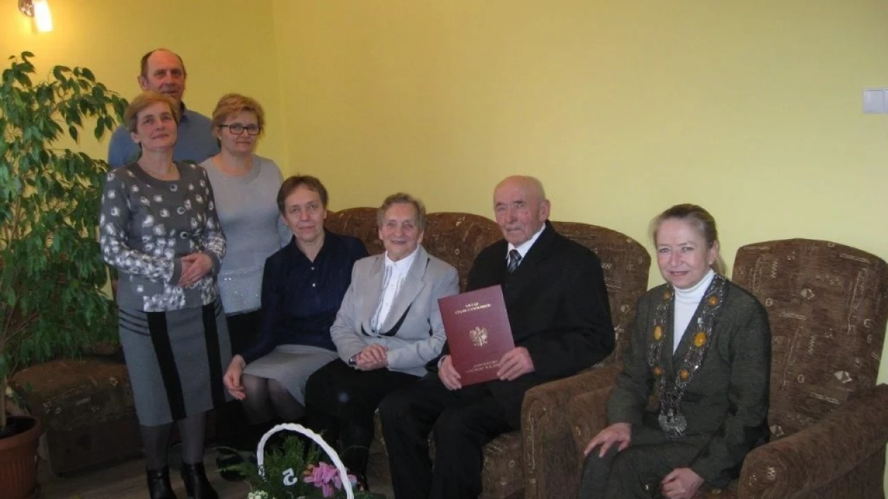 65 lat razem! Kwiaty i życzenia na małżeństwa z gminy Gniew