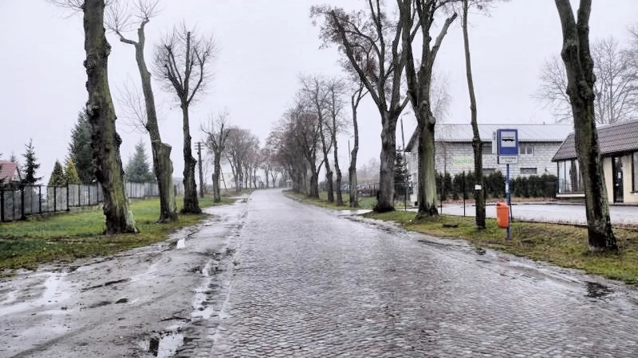 Remont ul. 30 Stycznia. Żądania rodziców niepełnosprawnych dzieci pokrzyżują plany starostwa?