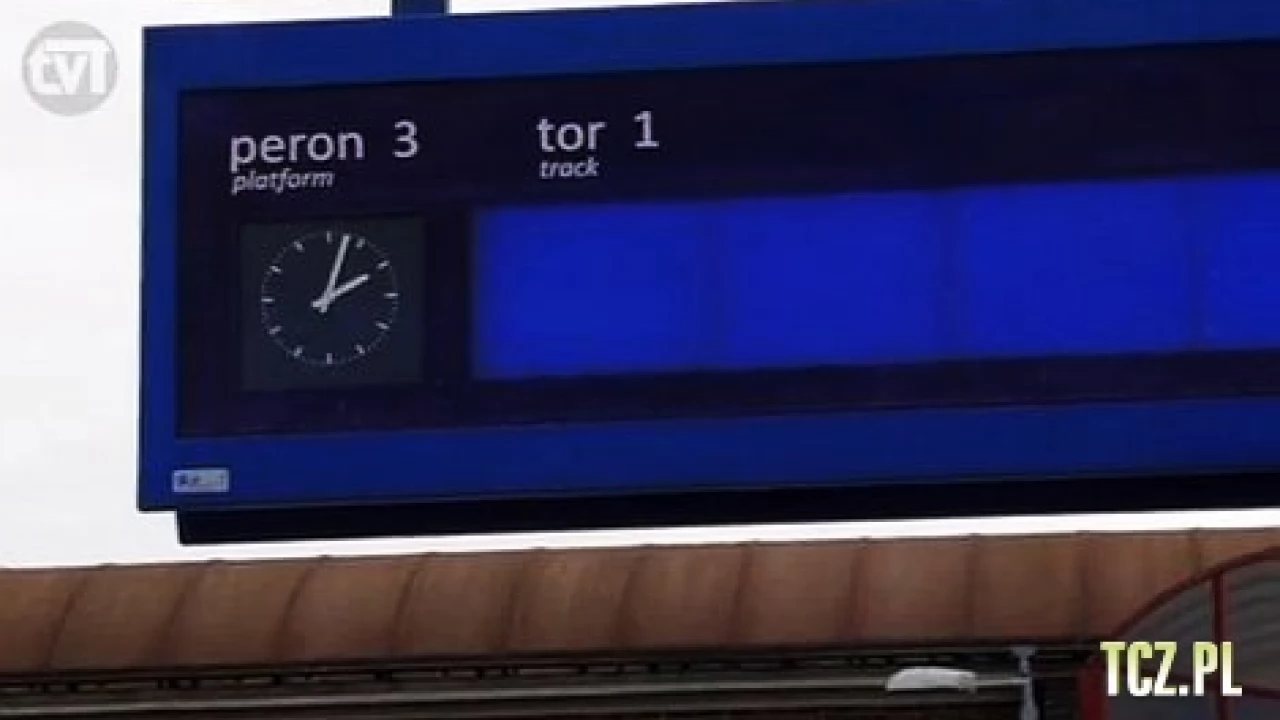 Już wkrótce zaczną działać wyświetlacze. PKP obiecuje również nowe