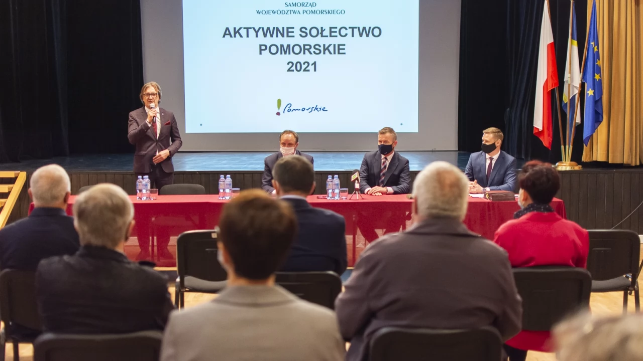 Aktywne Sołectwo Pomorskie 2021. W Pelplinie podpisano umowy