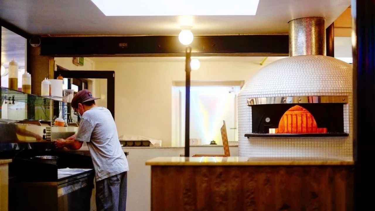 Wyposażenie pizzerii - co do niego należy