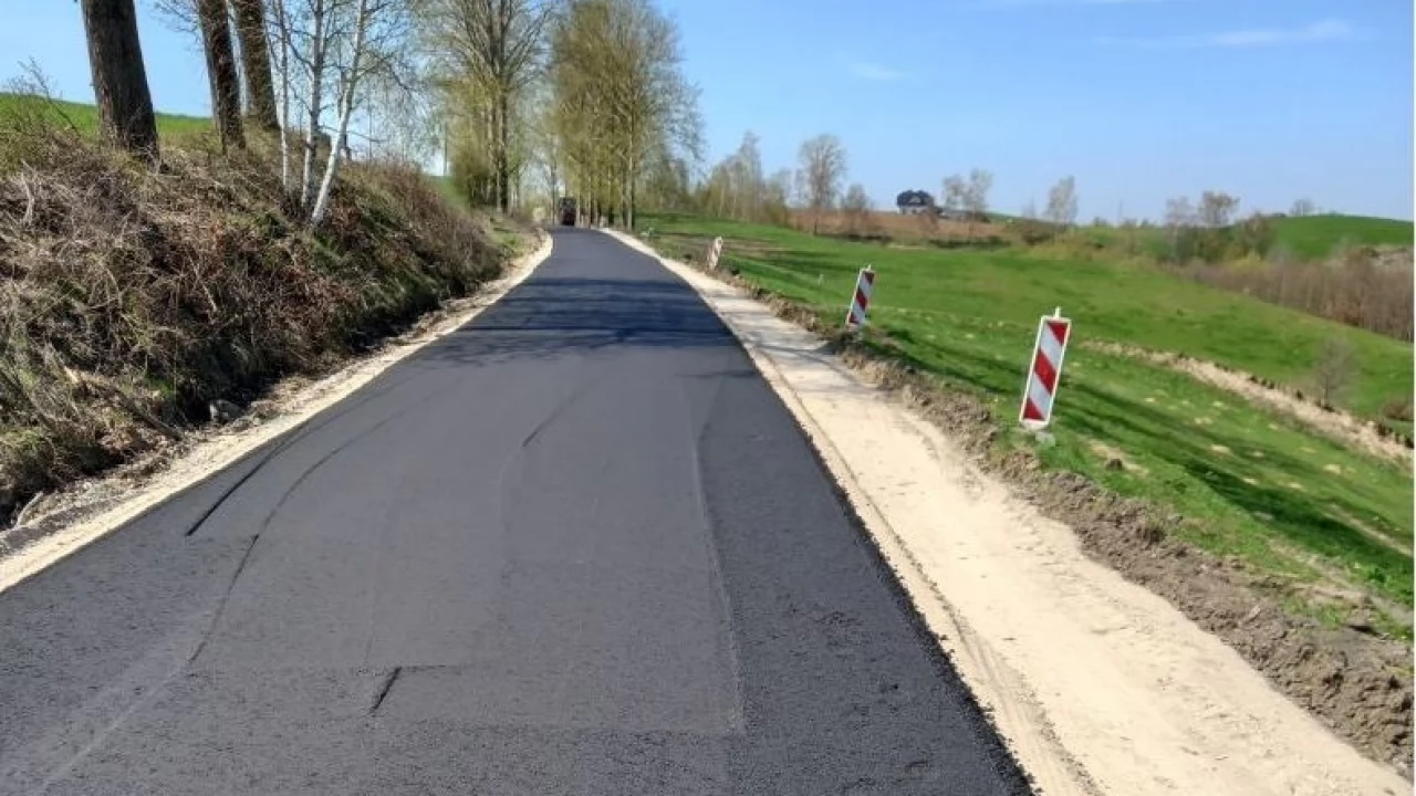 Przebudowy drogi gminnej na odcinku Piaseczno - Piaseckie Pola ciąg dalszy