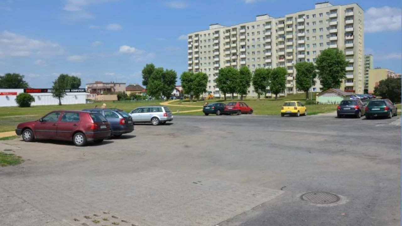 Suchostrzygi. Nowe miejsca postojowe w miejsce "dzikiego" parkingu