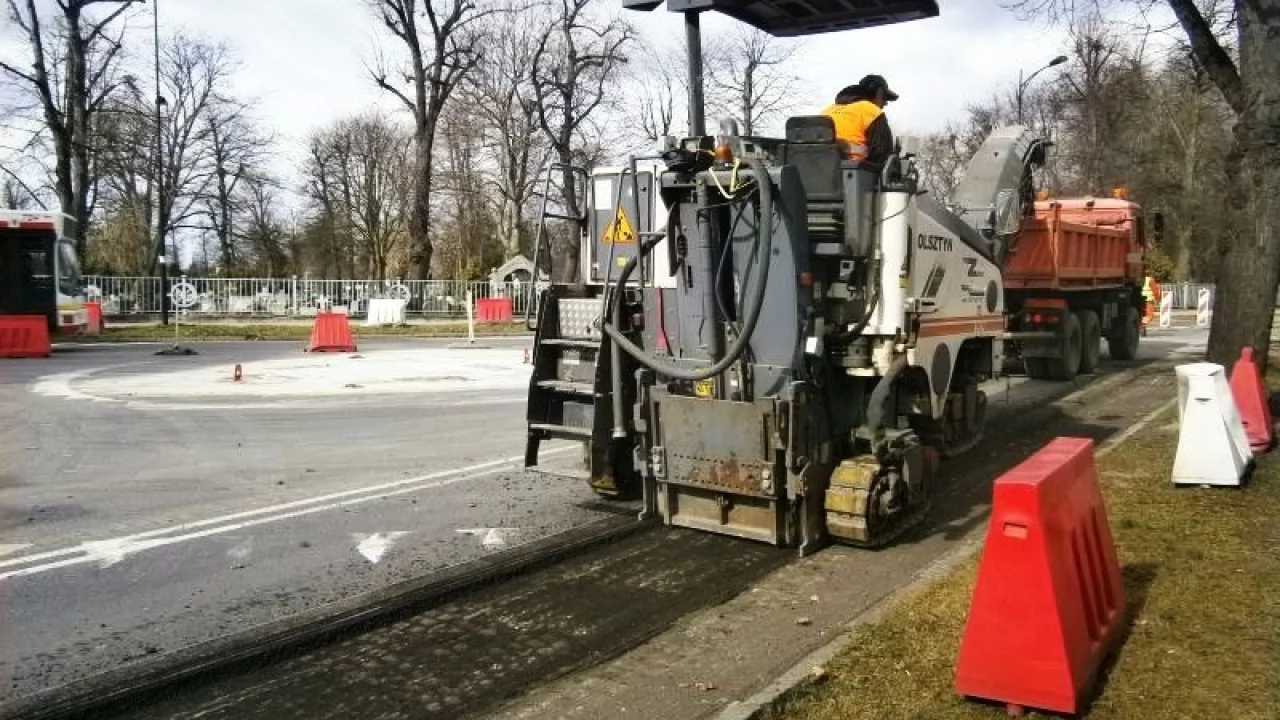 669 ton kostki pójdzie pod młotek