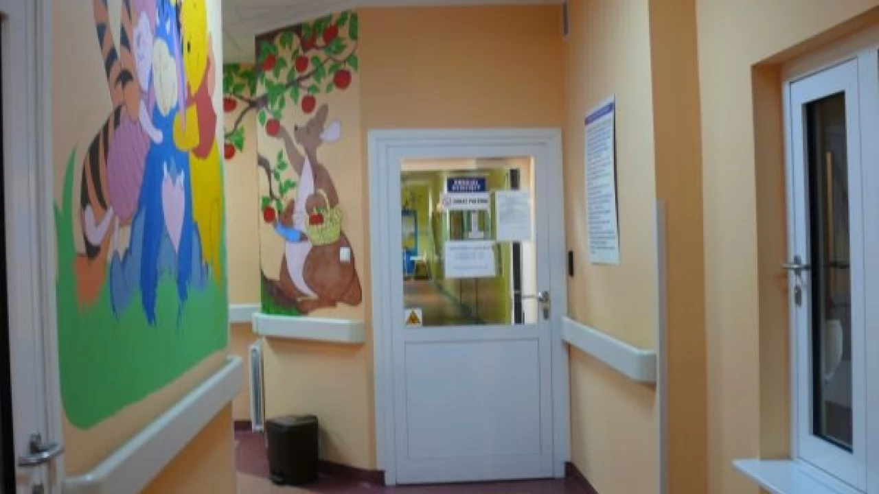 Pięciolatek zmarł na sepsę. Rodzice uczniów z SP11 przerażeni