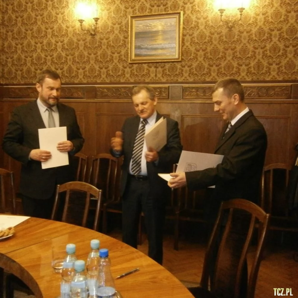 Sąd Rejonowy w nowoczesnej siedzibie na alei Zwycięstwa? Podpisano list intencyjny w tej sprawie