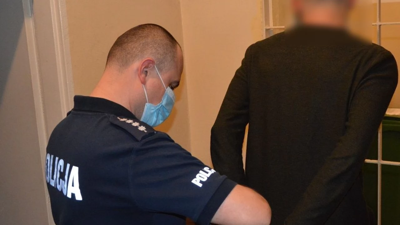 Krakowianin groził tczewiance, że ją zabije i obleje kwasem