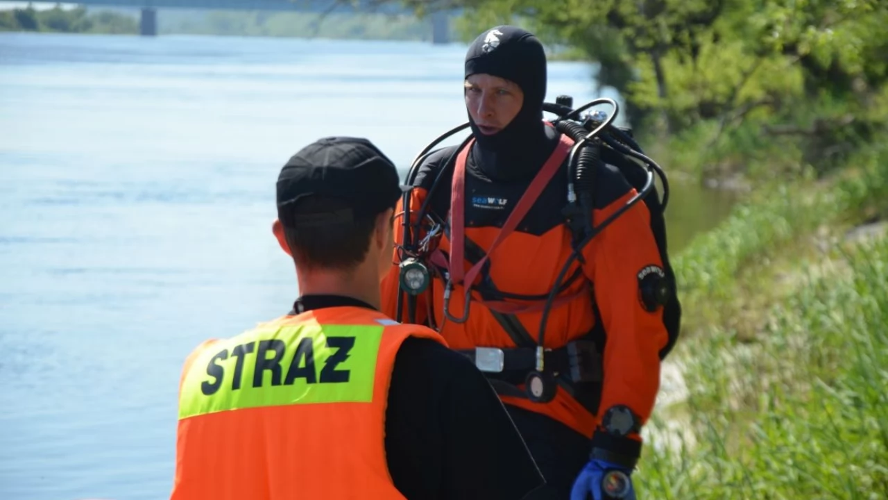 Poszukiwania Arkadiusza Bochenka. Nurkowie przeczesywali dno Wisły