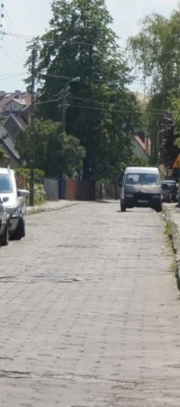 Ulica Wigury od lat czeka na remont
