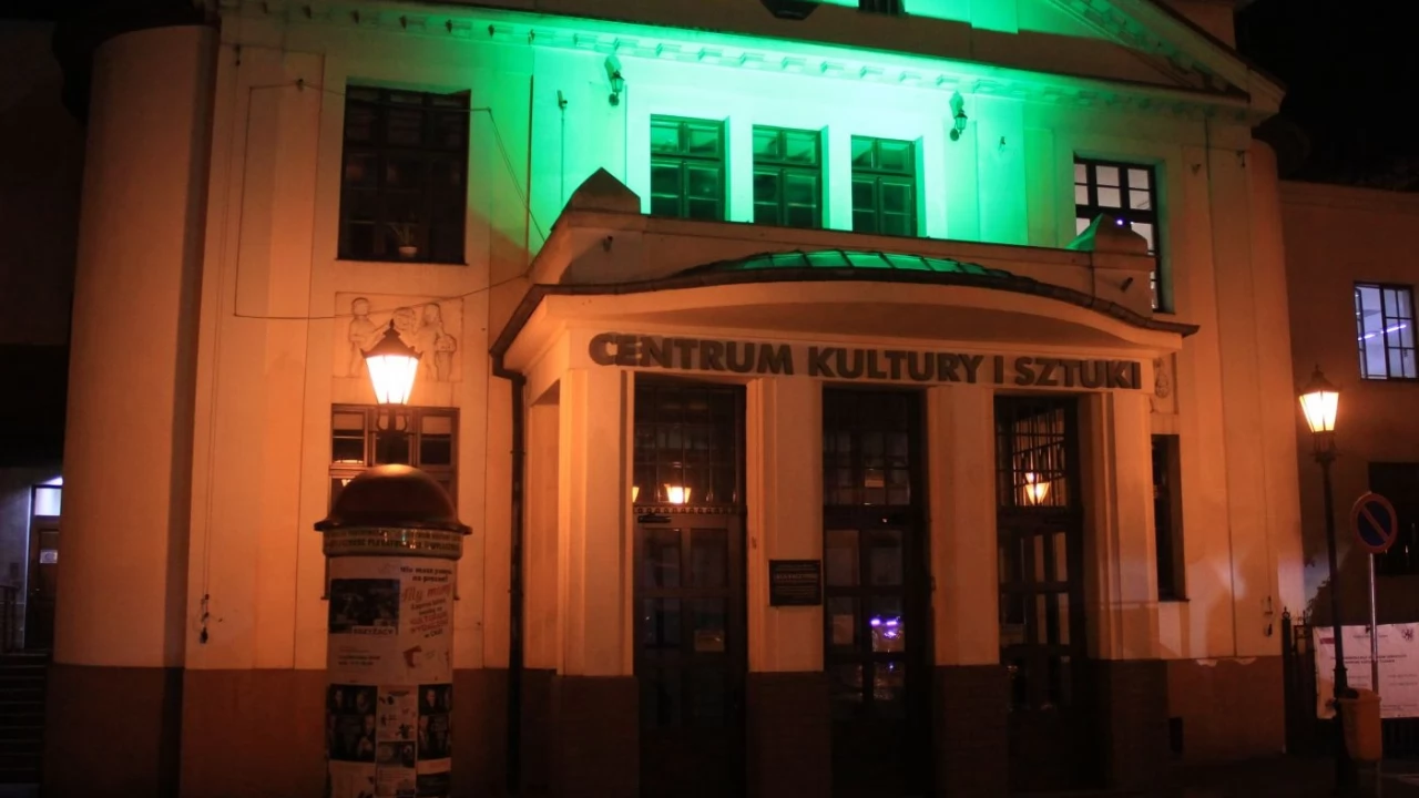 Centrum Kultury i Sztuki na zielono w solidarności z chorymi na MPD