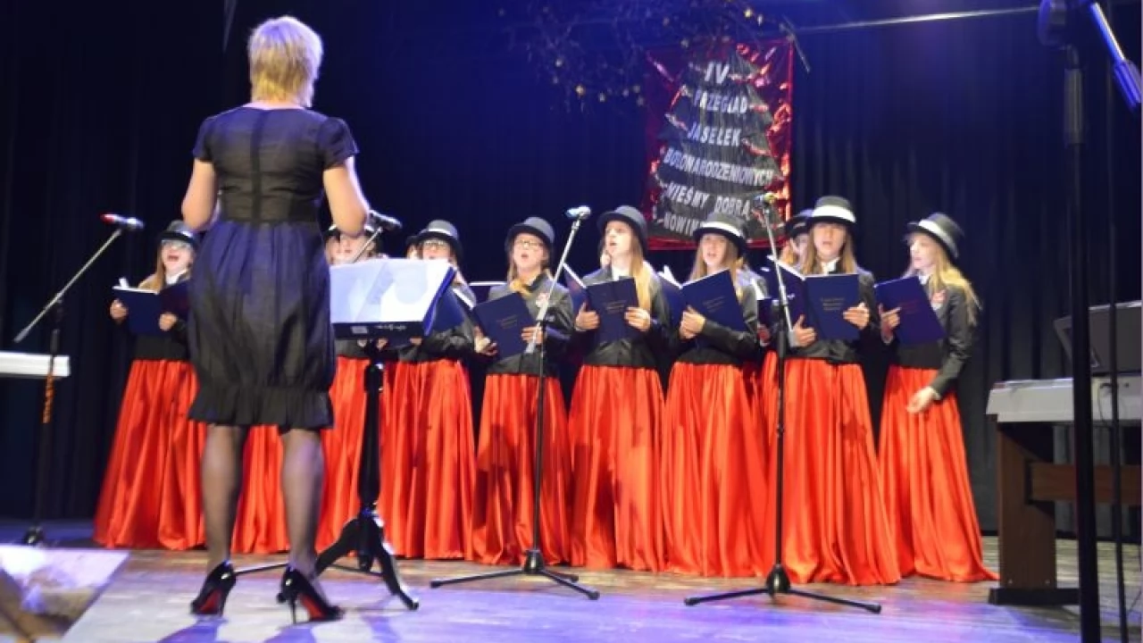 Kolędy, pastorałki, świąteczne przedstawienia w sali CKiS
