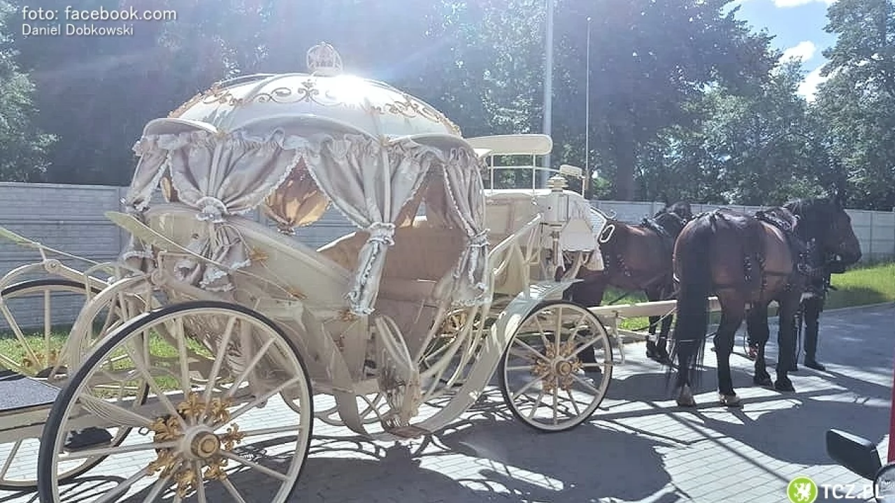 Pod tczewską porodówką na matkę z dzieckiem czekała... złota kareta