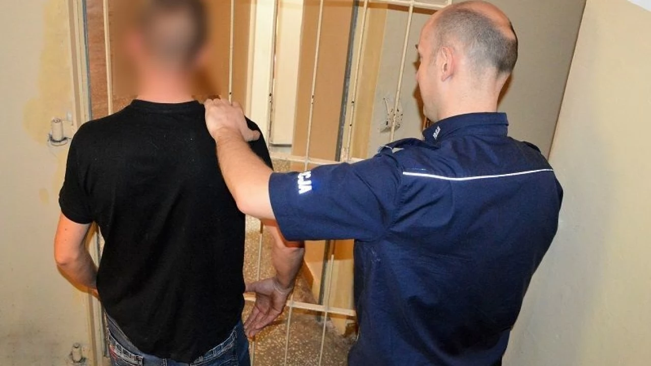 Narobił strat na 50 tys. zł. Z "łupem" szedł do złomowca