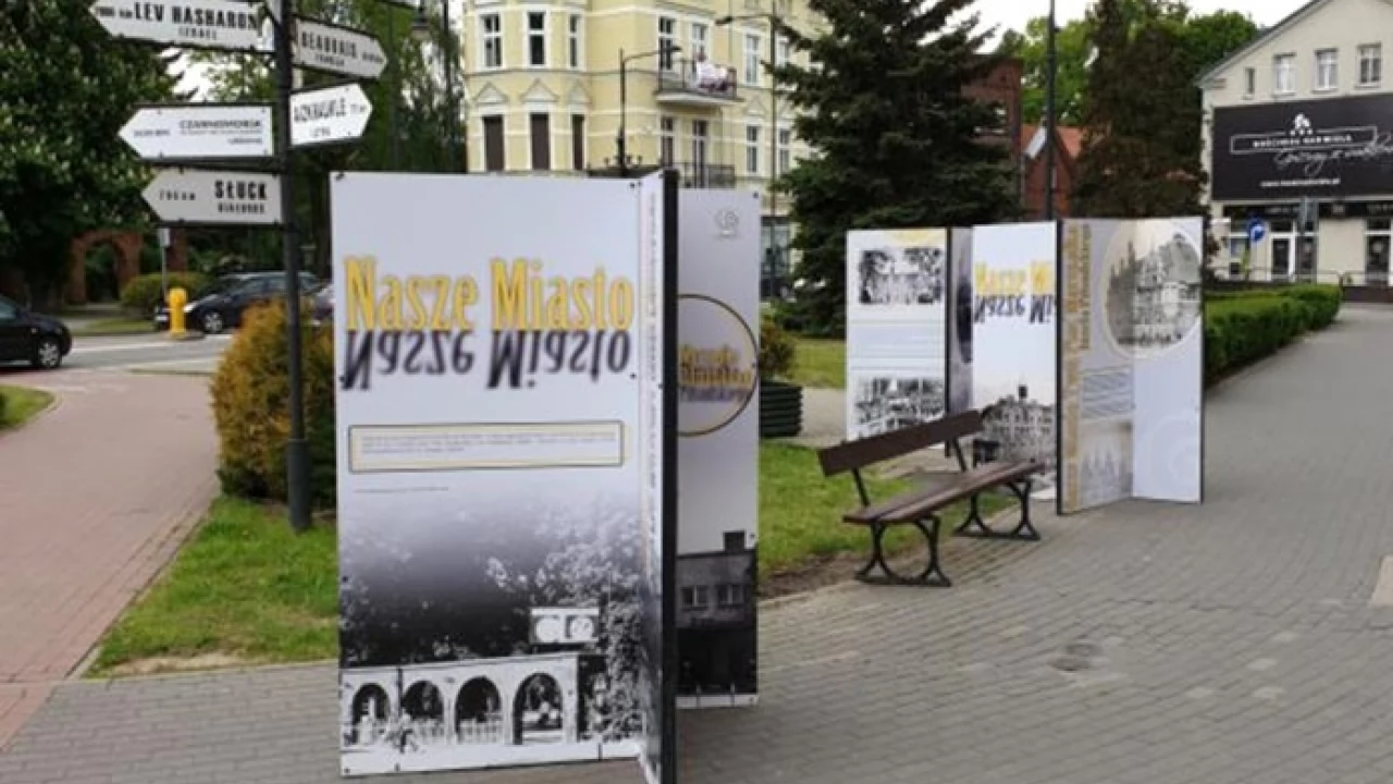 "Nasze miasto - Twoja ulica...". Jak kiedyś wyglądał plac Piłsudskiego?