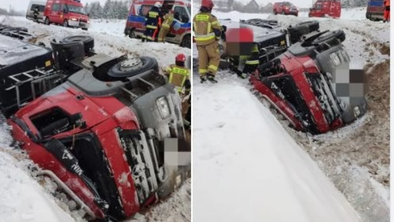 DW 224. Ciężarówka wypadła z trasy na przebudowywanym odcinku drogi