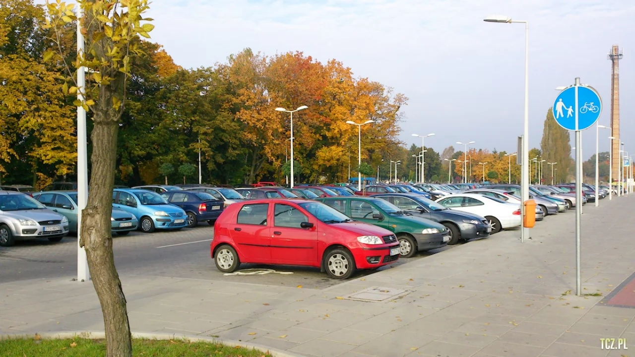 Wniosek dotyczący rozbudowy parkingu na liście rezerwowej