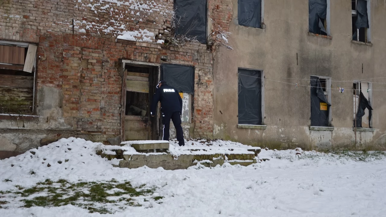 Idzie ochłodzenie. Policja apeluje: "Nie bądźmy obojętni"