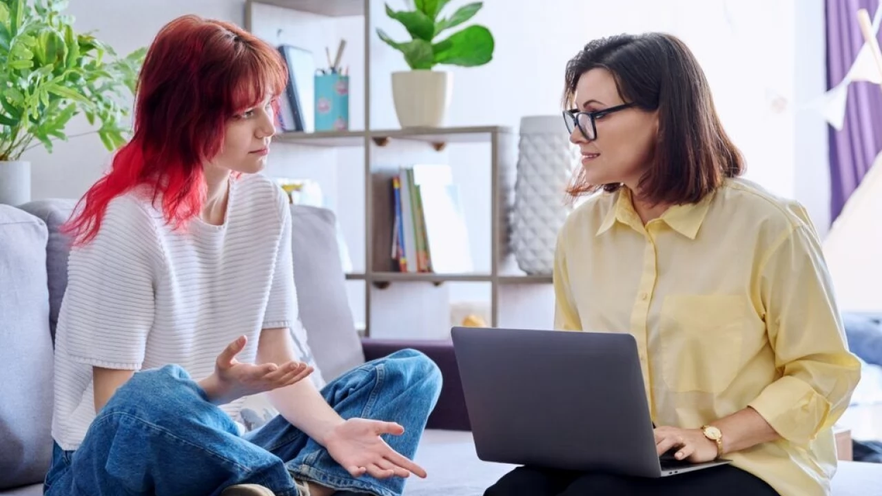 Terapia poznawczo-behawioralna - na czym polega i kiedy warto się na nią zdecydować?