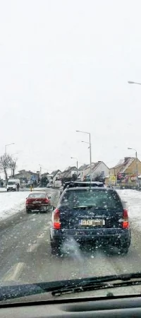 Zimowa jazda to prawdziwy sprawdzian dla kierowców