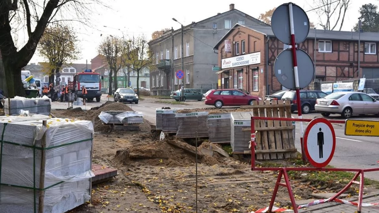 Trwa wymiana chodników na Westerplatte