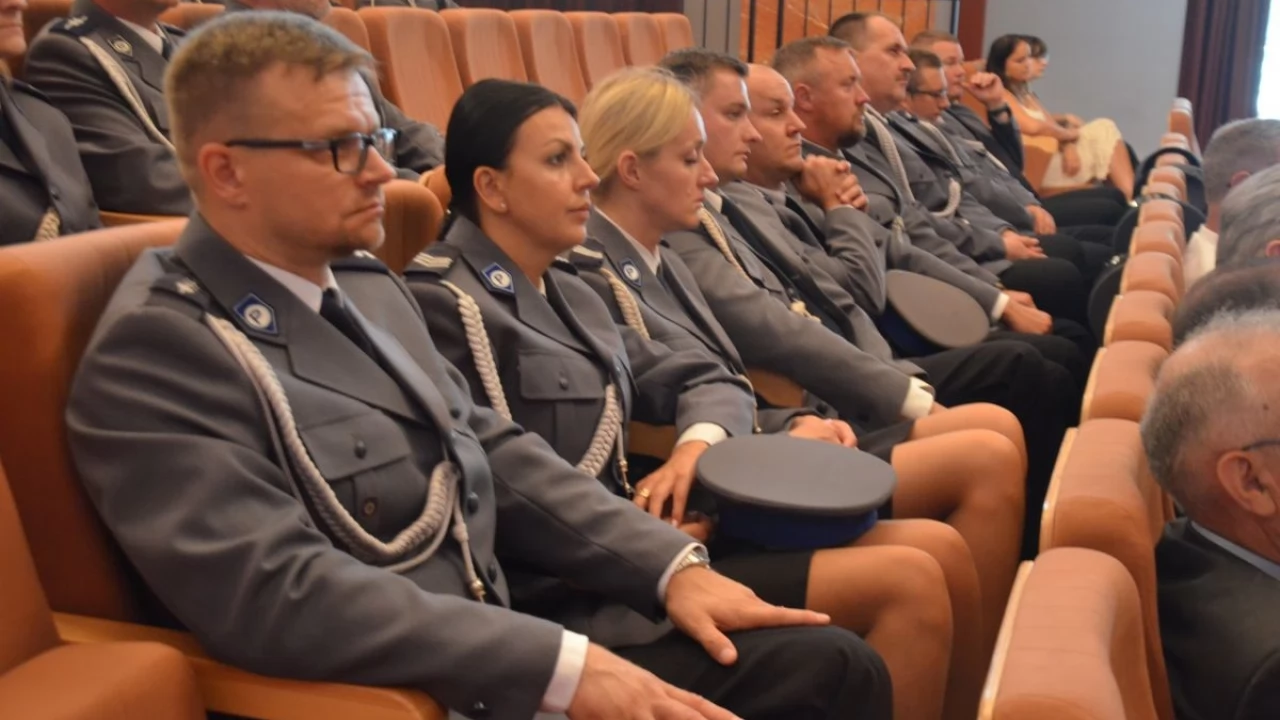 Mundurowi świętują. Policja ma już 99 lat