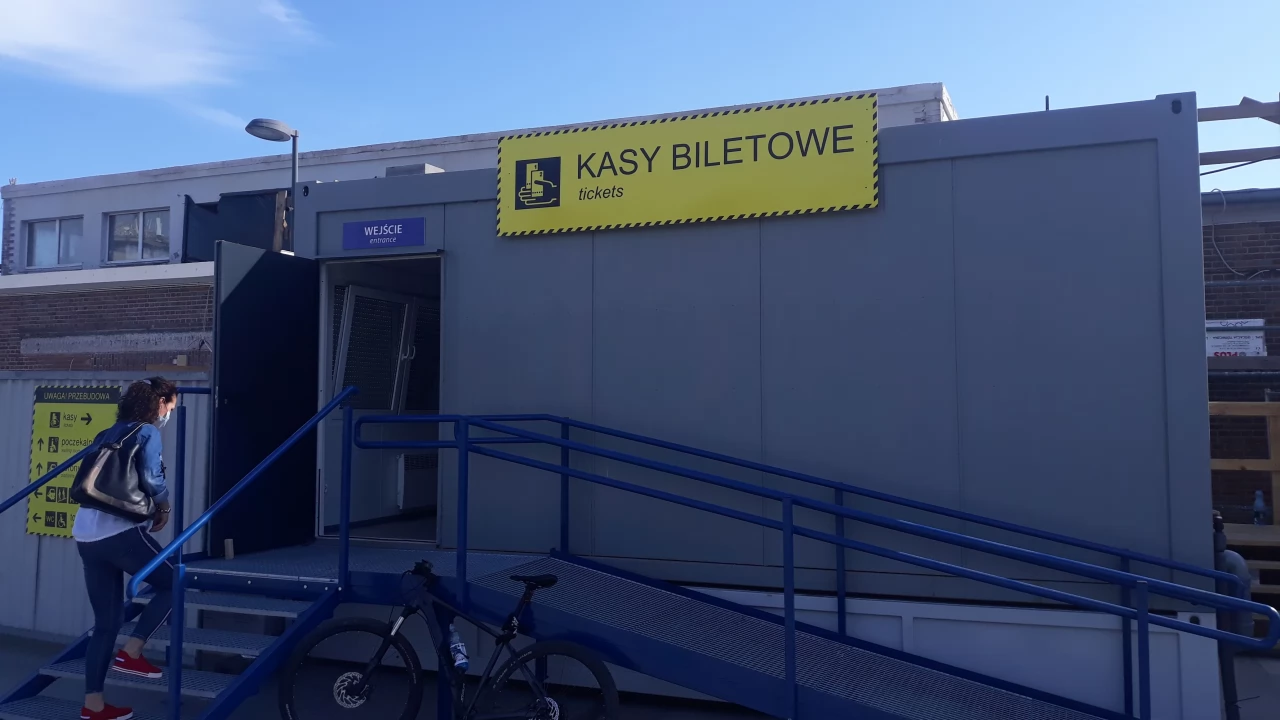Do połowy 2021 roku podróżni będą korzystać z dworca tymczasowego