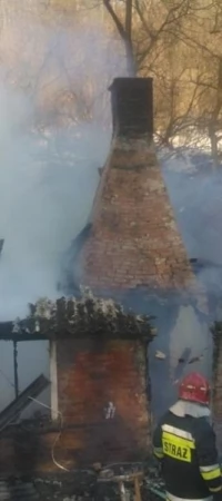 Z budynku zostały tylko zgliszcza