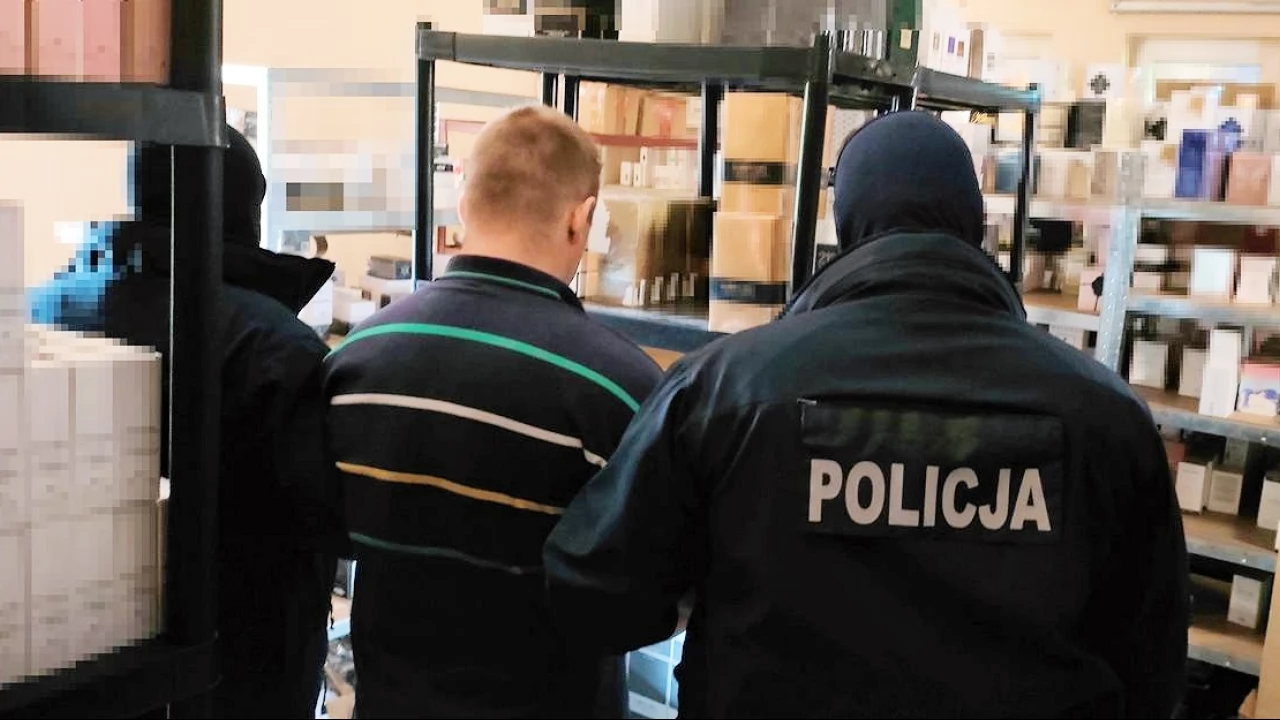 Podrabiane perfumy za 8 mln zł! Punkt przerzutowy w Tczewie