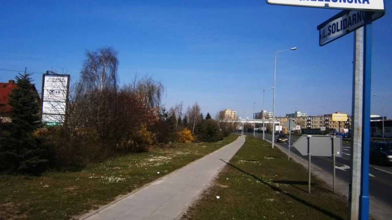 Ławki i zieleń wzdłuż wyremontowanej drogi krajowej nr 91?