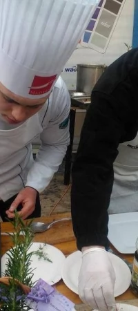 Adam Burczyk przy pracy...