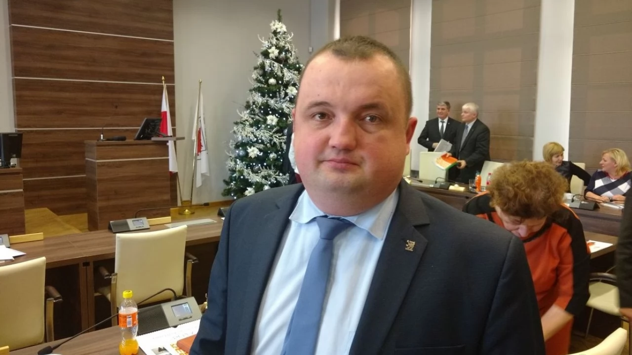 Radny Tomasz Klimczak odszedł z klubu Prawa i Sprawiedliwości
