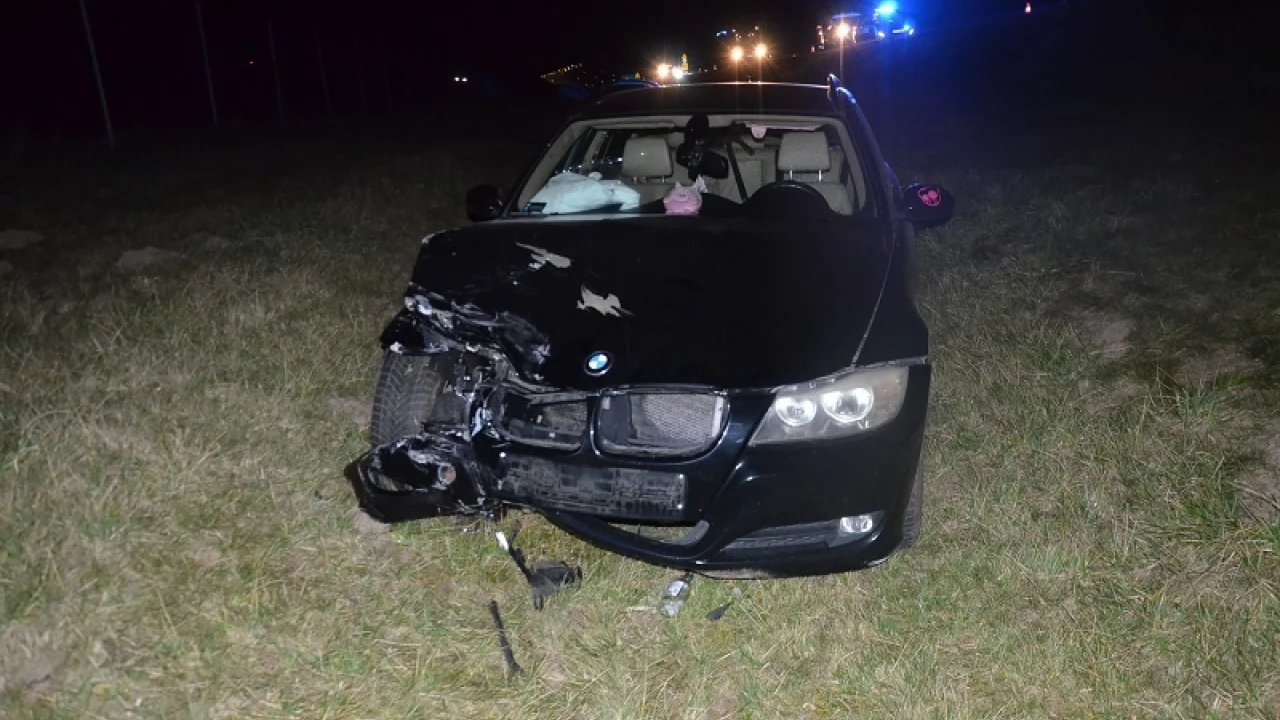 Nietrzeźwa kierująca BMW spowodowała wypadek na A1