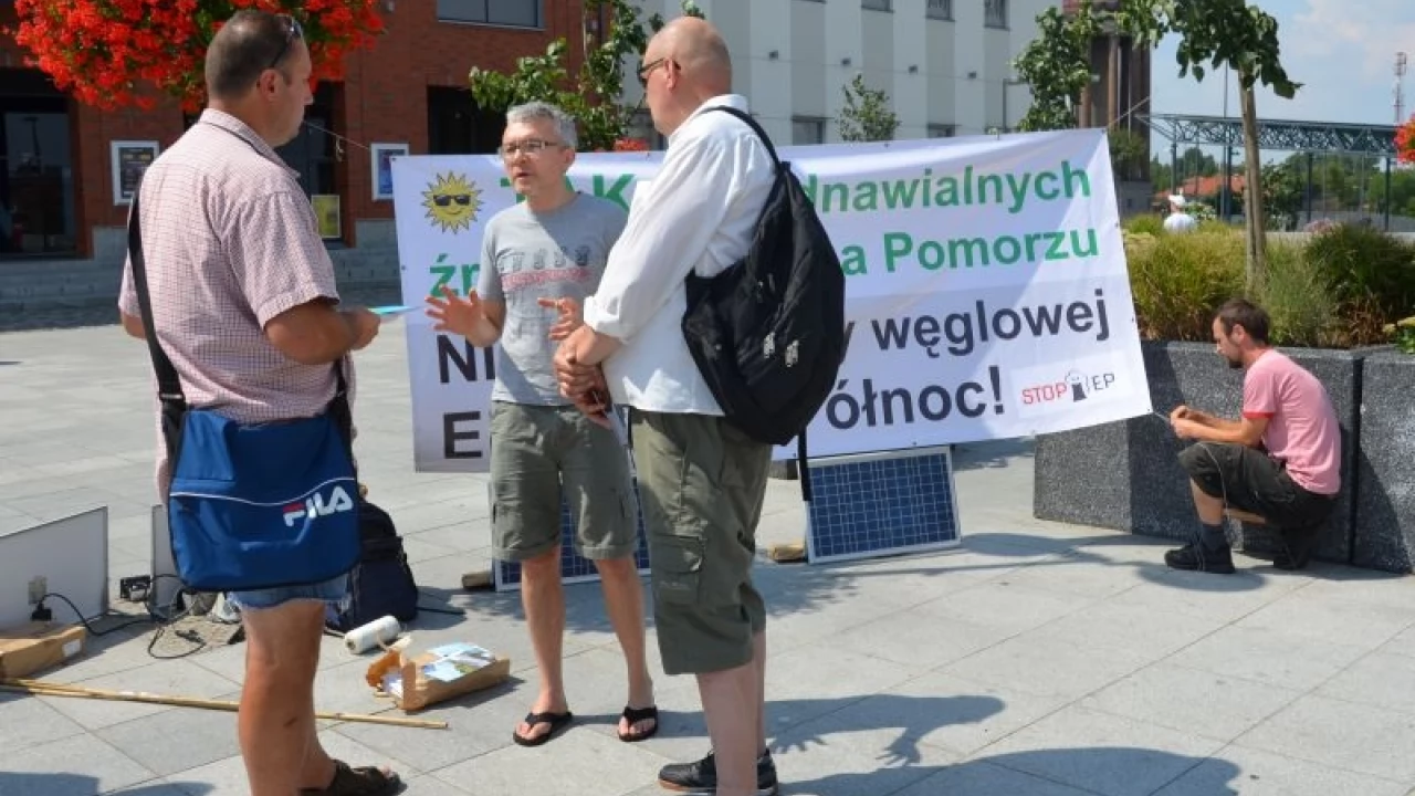 Aktywiści - "Nie dla elektrowni Północ - węgiel to przeszłość"