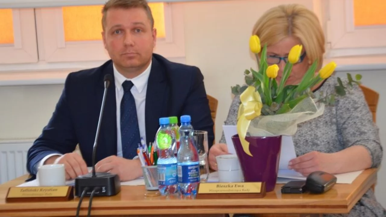 Gmina Tczew. Chcą odwołać przewodniczącego rady