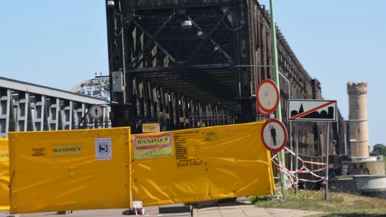 Remont mostu. Gminy zza Wisły nie mają pieniędzy na kolejne etapy