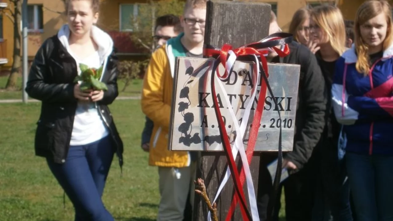 Na Suchostrzygach upamiętniono ofiary katastrofy smoleńskiej