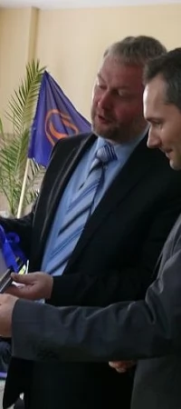 Mariusz Wiórek (z lewej) z Jarosławem Wałęsą