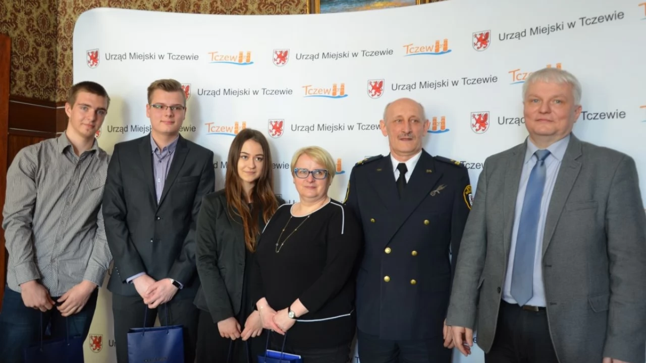 Młodzi, którzy myślą o porządku i bezpieczeństwie