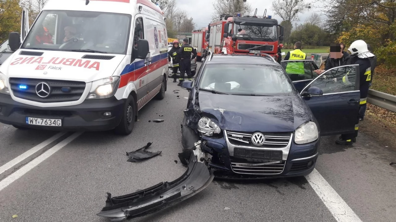 Wypadek w Czarlinie. Są utrudnienia w ruchu