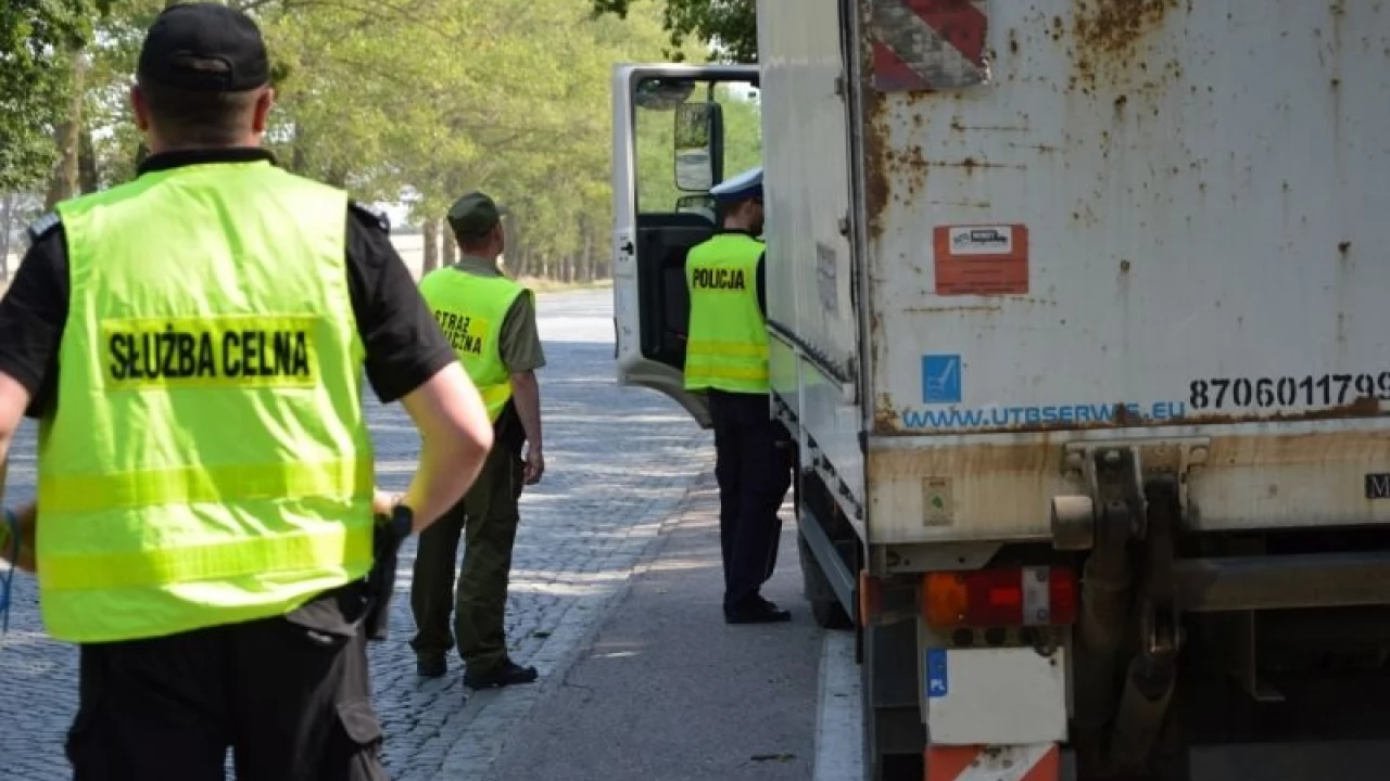 Na drogach policyjne działania TRUCK I BUS