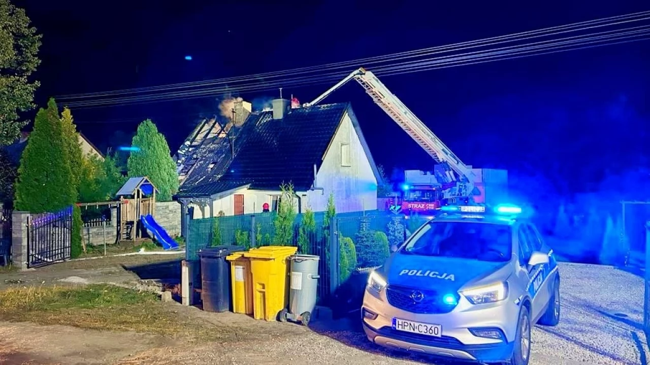 Nocny pożar domu w Gniewie