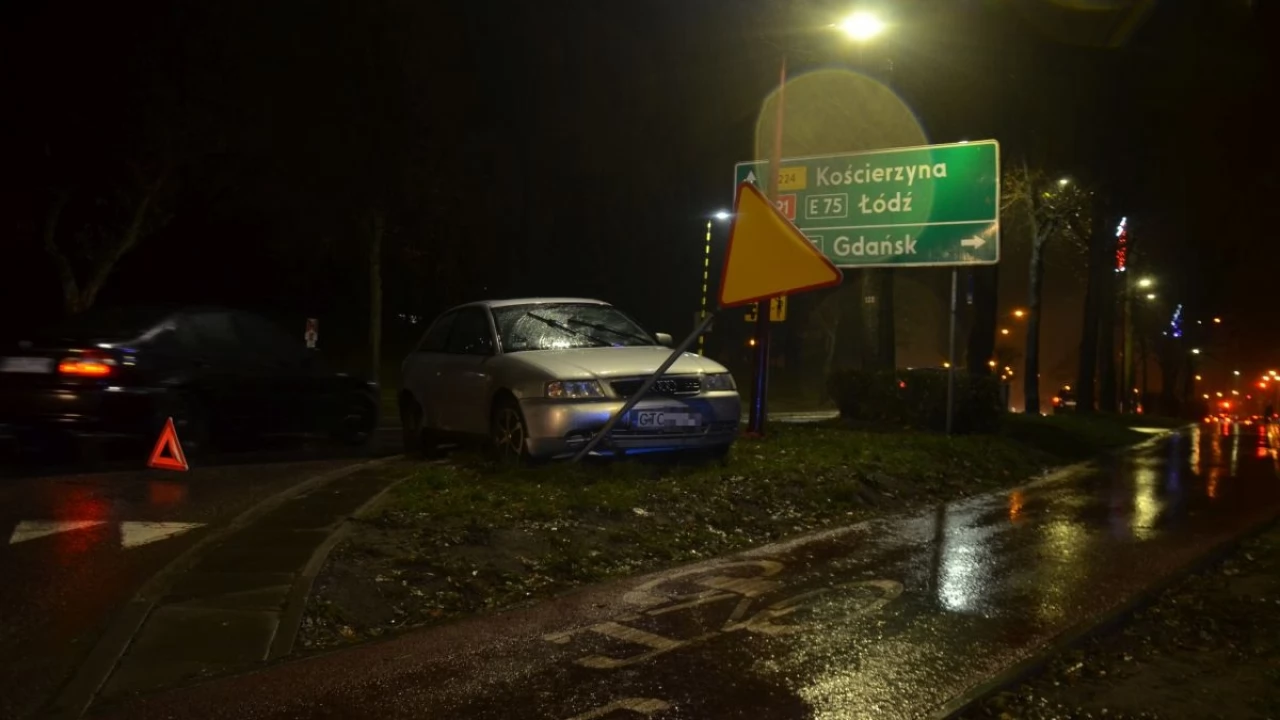 Zderzenie opla i audi na Wojska Polskiego