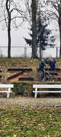 Kompozycja przy placu Patriotów...