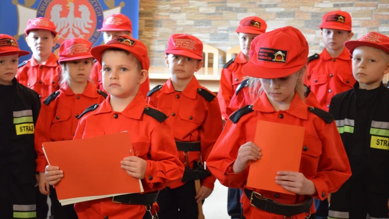 Dym, płomienie, alarm! Dzieci w "Ogniku" uczą się, jak reagować