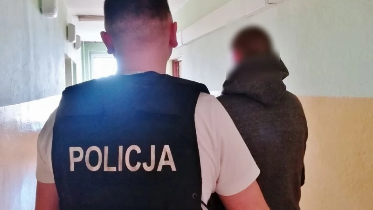 Włamał się i... nic nie zabrał. Za drugim razem wyszedł już z łupem