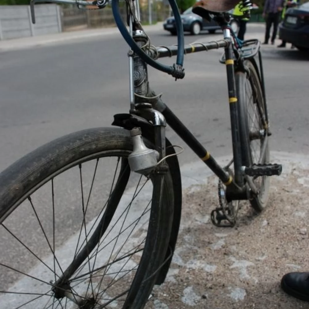 Nie ustąpił pierwszeństwa rowerzyście, skończyło się wypadkiem