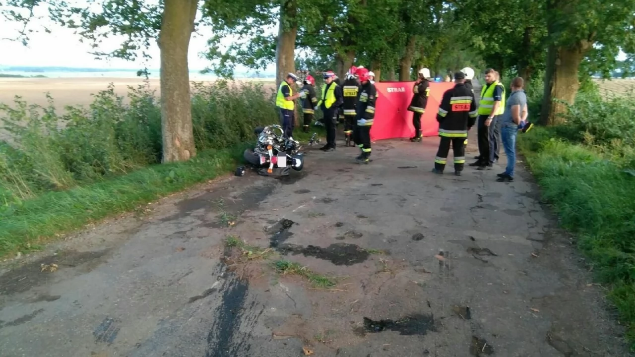 Policjanci poszukują świadków śmiertelnego wypadku drogowego