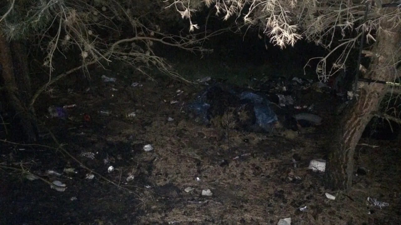 Pożar na dawnym poligonie - poparzony bezdomny mężczyzna. Trawę podpalili nieletni?