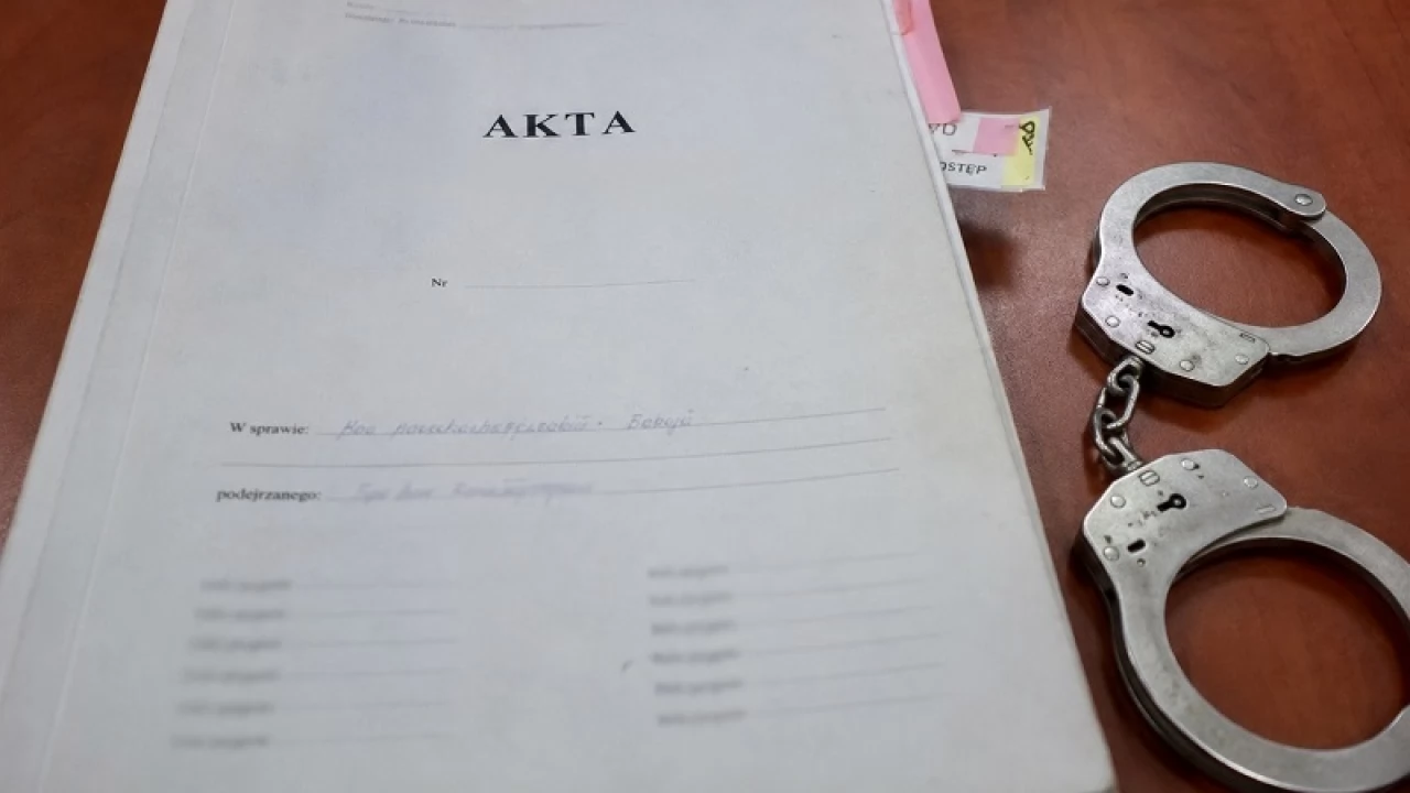 Przyjechał zatankować bez płacenia. W komendzie okazało się, że ma więcej na sumieniu