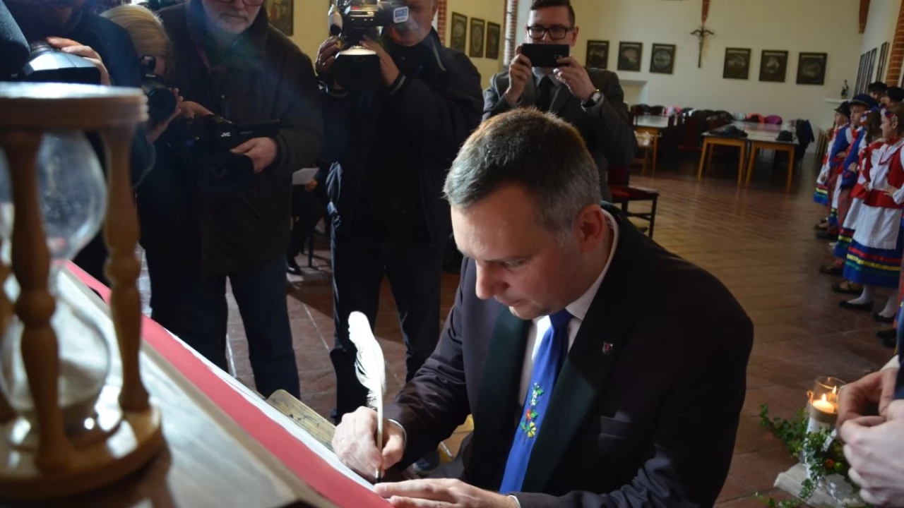 Mieszkanie Plus. Pierwsze grunty na Pomorzu przekazane